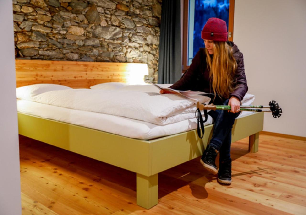 Отель Bed&Bike Tremola San Gottardo Айроло Экстерьер фото